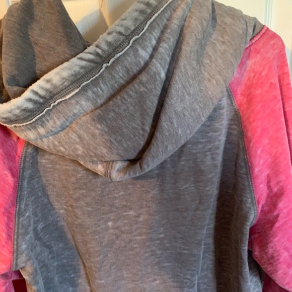 Fleece Hoodie - Breast Cancer Survivor - Picture 4 of 7